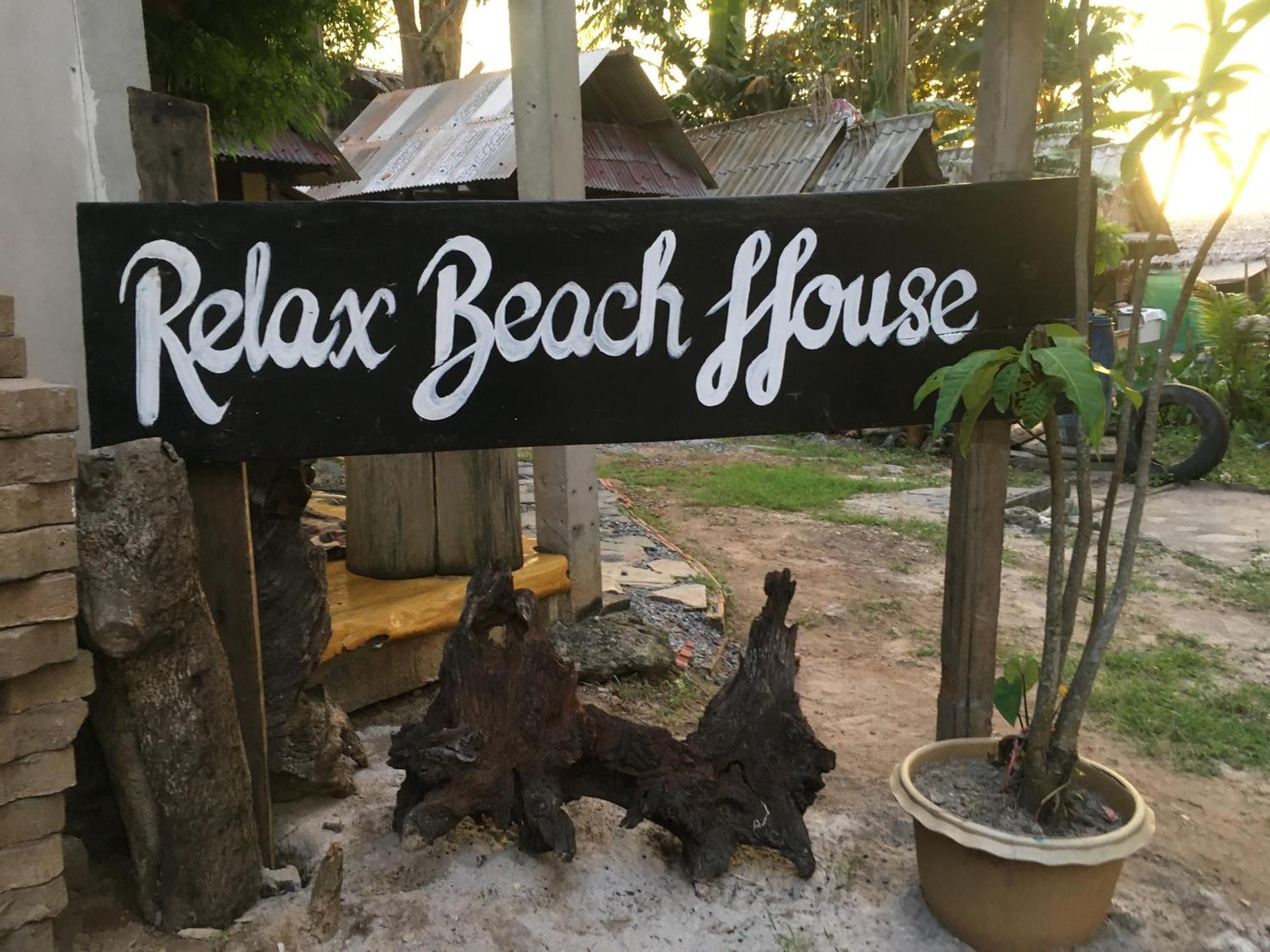 Relax Beach House Hotel Ko Lanta Exterior foto