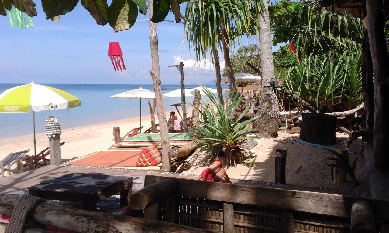 Relax Beach House Hotel Ko Lanta Exterior foto